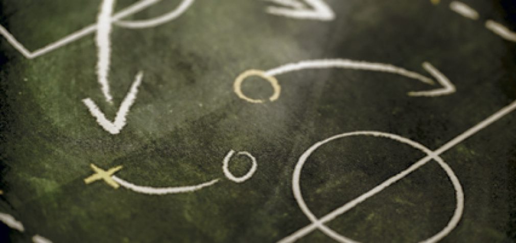 THE SALES LEADER: EIGHT TACTICS FOR SUCCESS