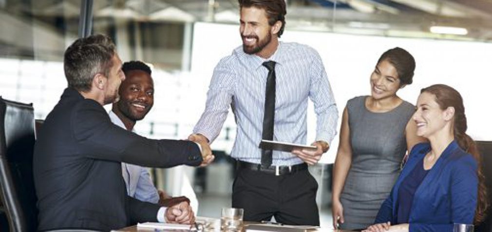 THE AGENDA: YOUR GUIDE TO ORGANIZE, ENGAGE, DISCOVER, AND ACTIVELY LISTEN