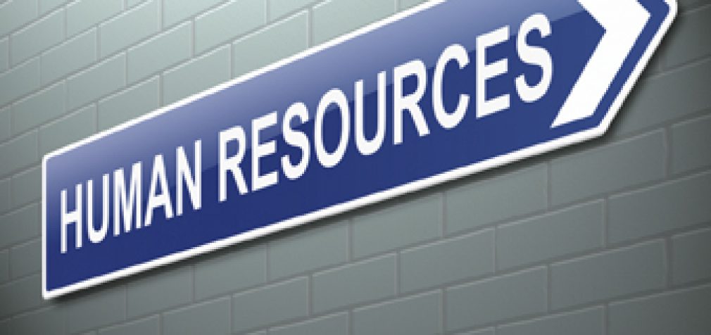 EMPLOYEES SEEK WORK/PERSONAL LIFE INTEGRATION