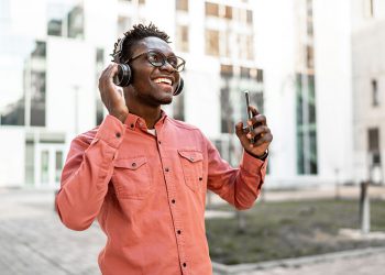 FIVE TIPS FROM SONGS TO THRIVE IN AN ACQUISITION