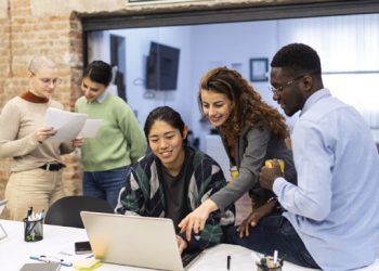 BUILDING A WINNING TEAM