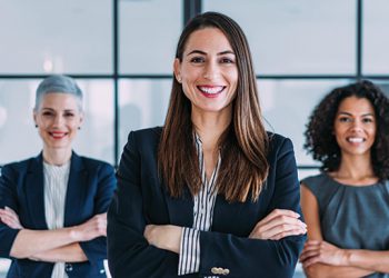 WOMEN IN INSURANCE: CLOSING THE LEADERSHIP GAP