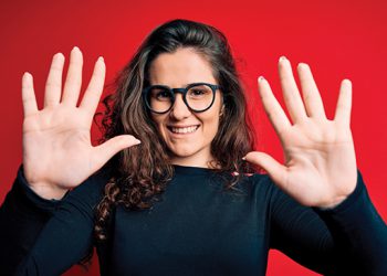 BUILD YOUR COMMERCIAL BUSINESS IN 10 SMART STEPS